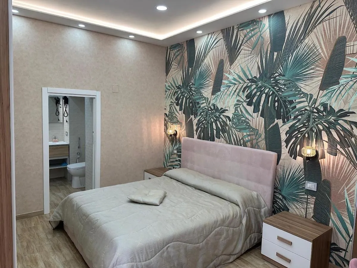 Home Two Souls Naples Apartment